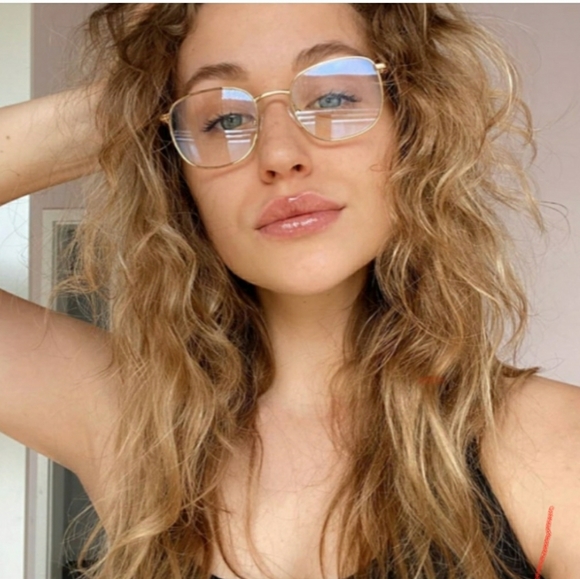Diff Eyewear Accessories - DIff eyewear James rosegold blue light 😎New